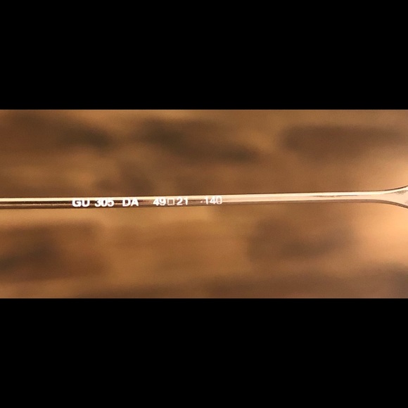 Guess Eyeglasses - Picture 7 of 7